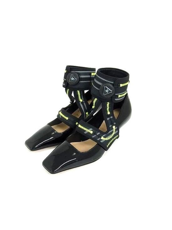 Christian Dior Shoes - Dior Roger Vivier Collaboration Patent Leather Shoes